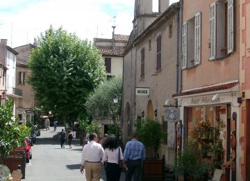 Zone piétonne à Biot Village du 20 mai au 4 septembre 2022