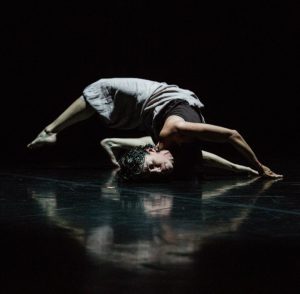 CÉLIA AMADE – Spectacle “Entre cendre & Elan”