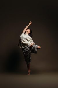 COMPAGNIE CORPS SALÉS – Spectacle “Nés de rien”
